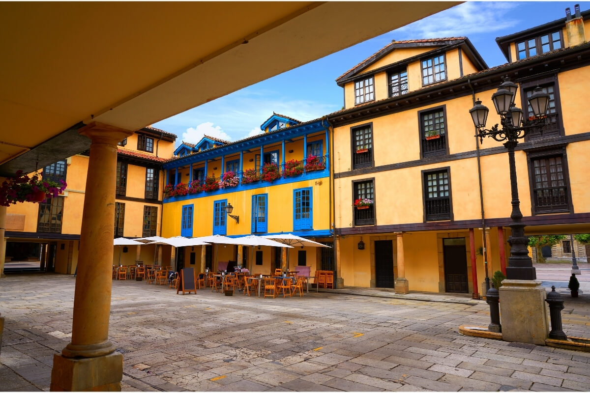 El fontán de Oviedo - Pueblos Asturianos