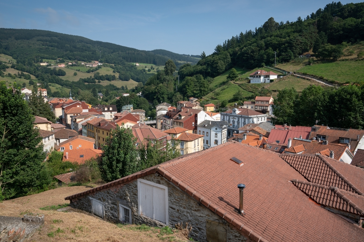 Pola de Allande
