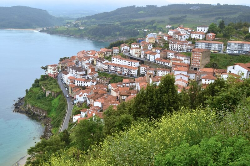 Llastres