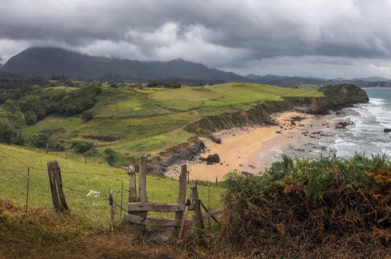 Playa Arenal de Morís