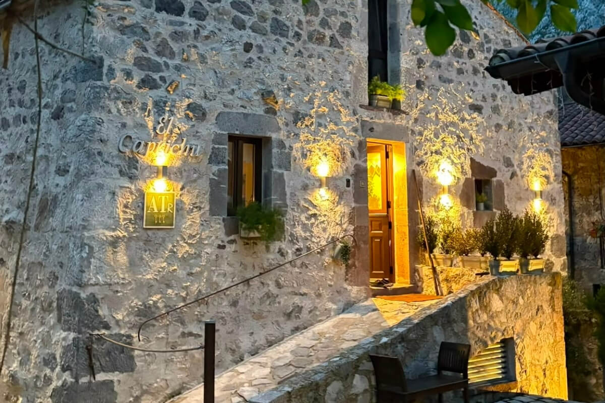 El Caprichu de Bulnes - Pueblos Asturianos