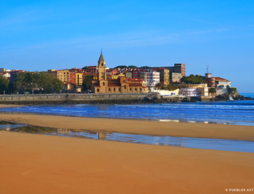 Playa de San Lorenzo, en Gijón Asturias